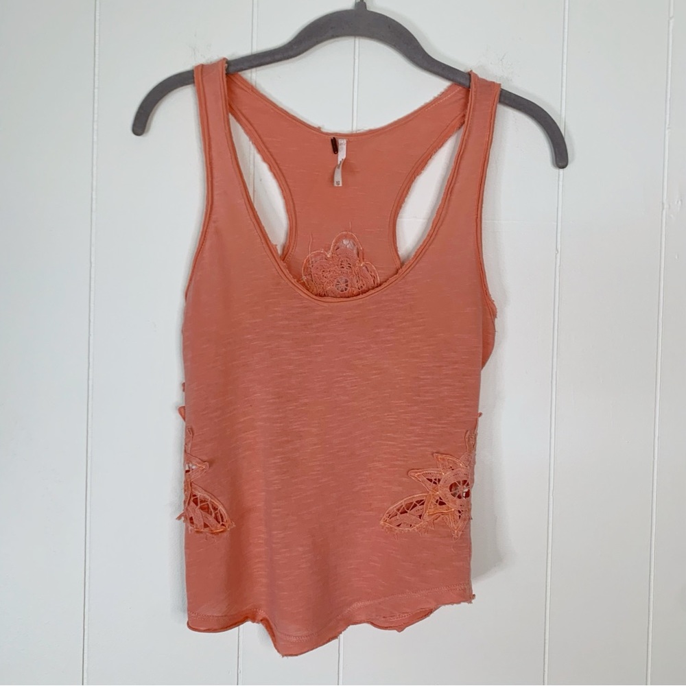 Free People Coral Racerback Tank With Lace Appliqué Detail XS